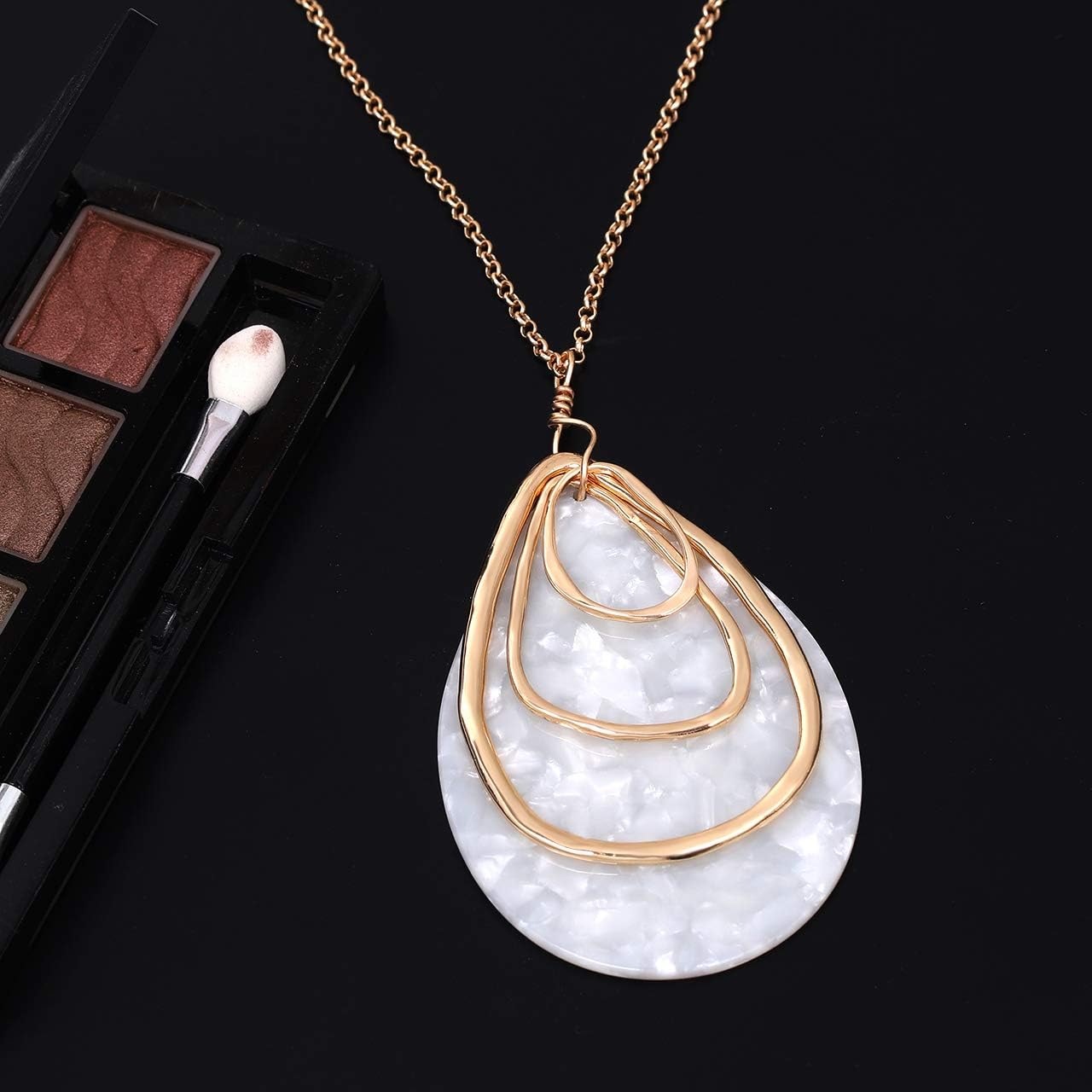 Long Necklace For Women Geometry Teardrop Acrylic Circle Pendant Necklace Statement Boho Acetate Resin Necklace