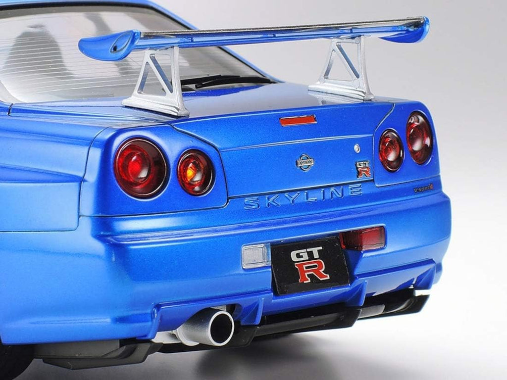 Nissan Skyline GT-R R34 V-Spec II 1/24 Scale Model Kit 24258