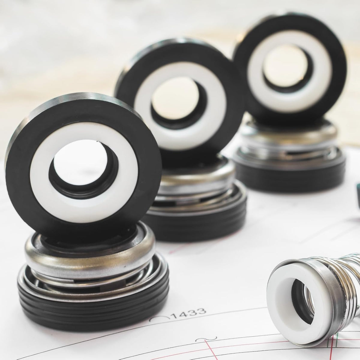 120Pcs M6 Nylon Flat Washers 6mm ID 18mm OD 1.5mm Thick Plain Washer Grommets Plastic Sheet Gasket Fastener Sealing