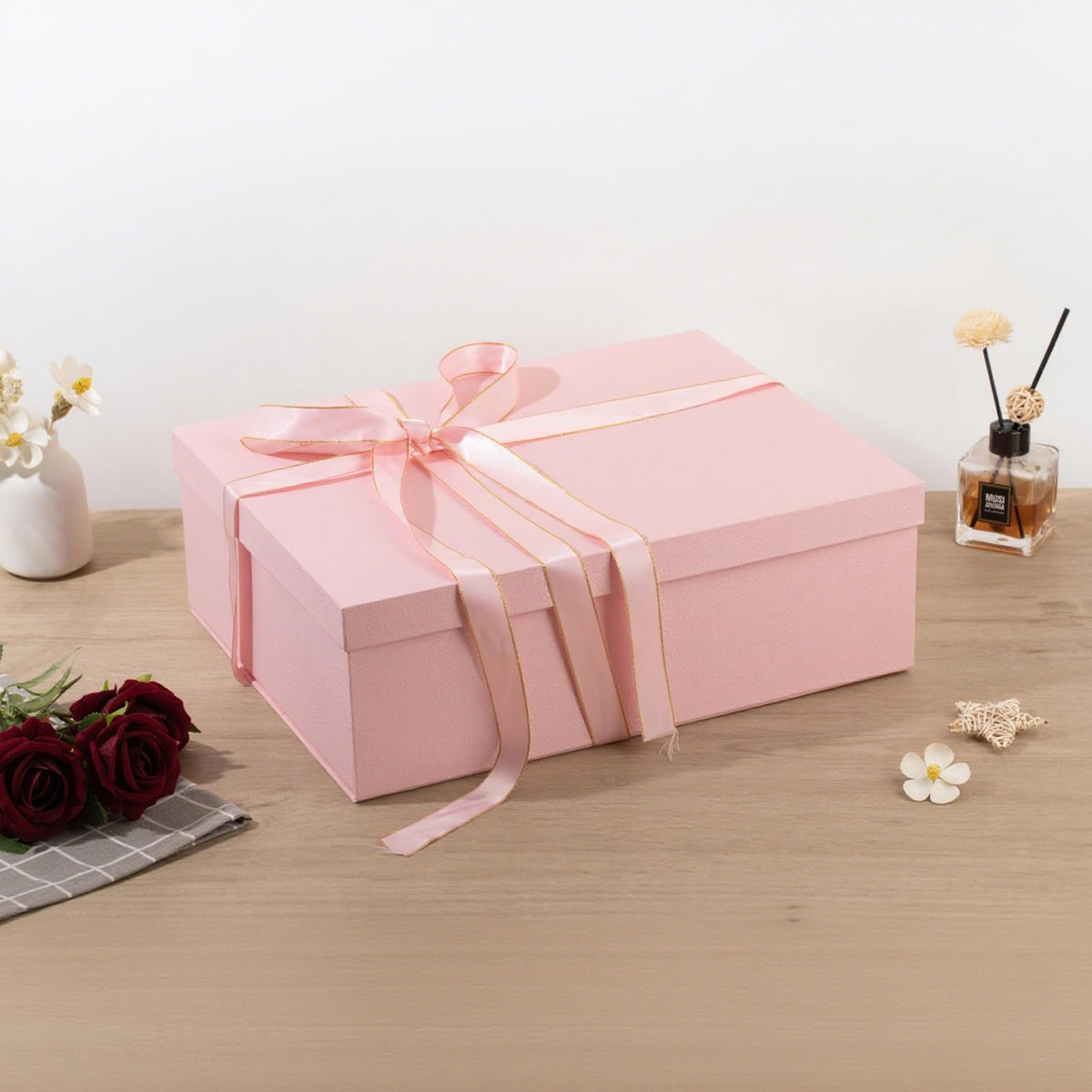 Extra Large Gift Box 16.5x13x5.5 inches,Pink Gift Boxes with Lids for Presents,Perfect for Birthday,Valentine's
