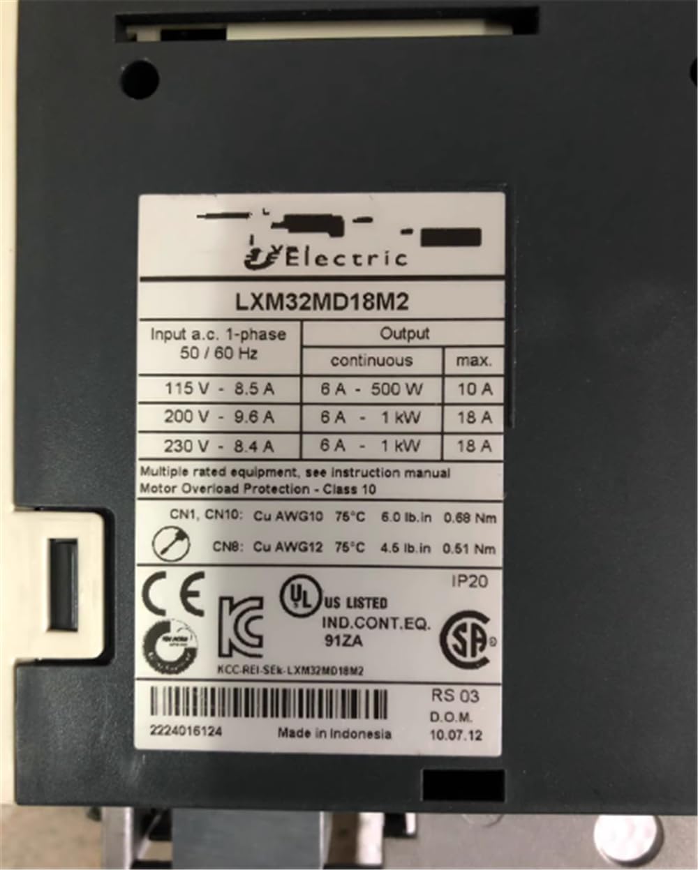 1PCS Used Schneider Servo Drive LXM32MD18M2