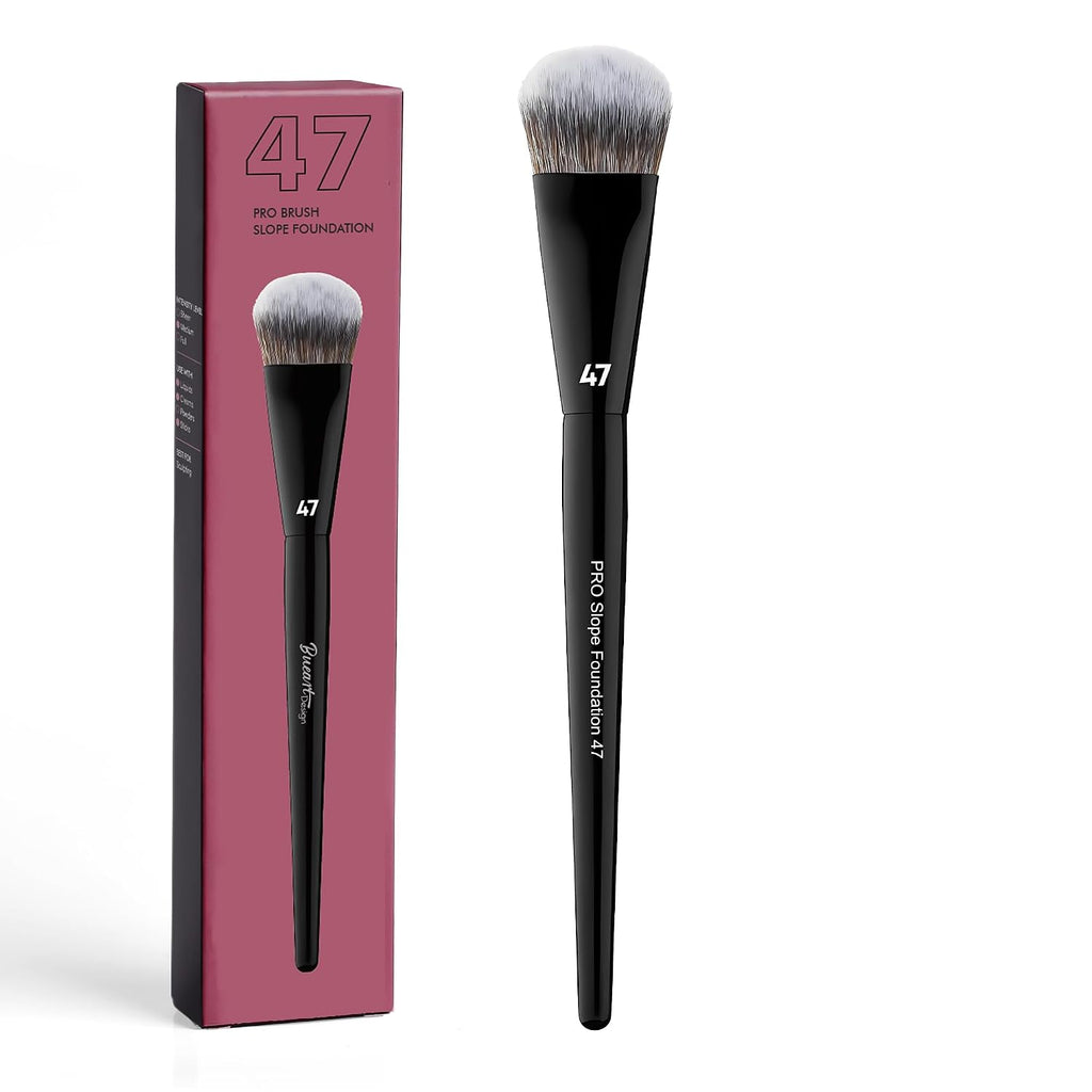 Pro Slope Foundation Makeup Brush 47