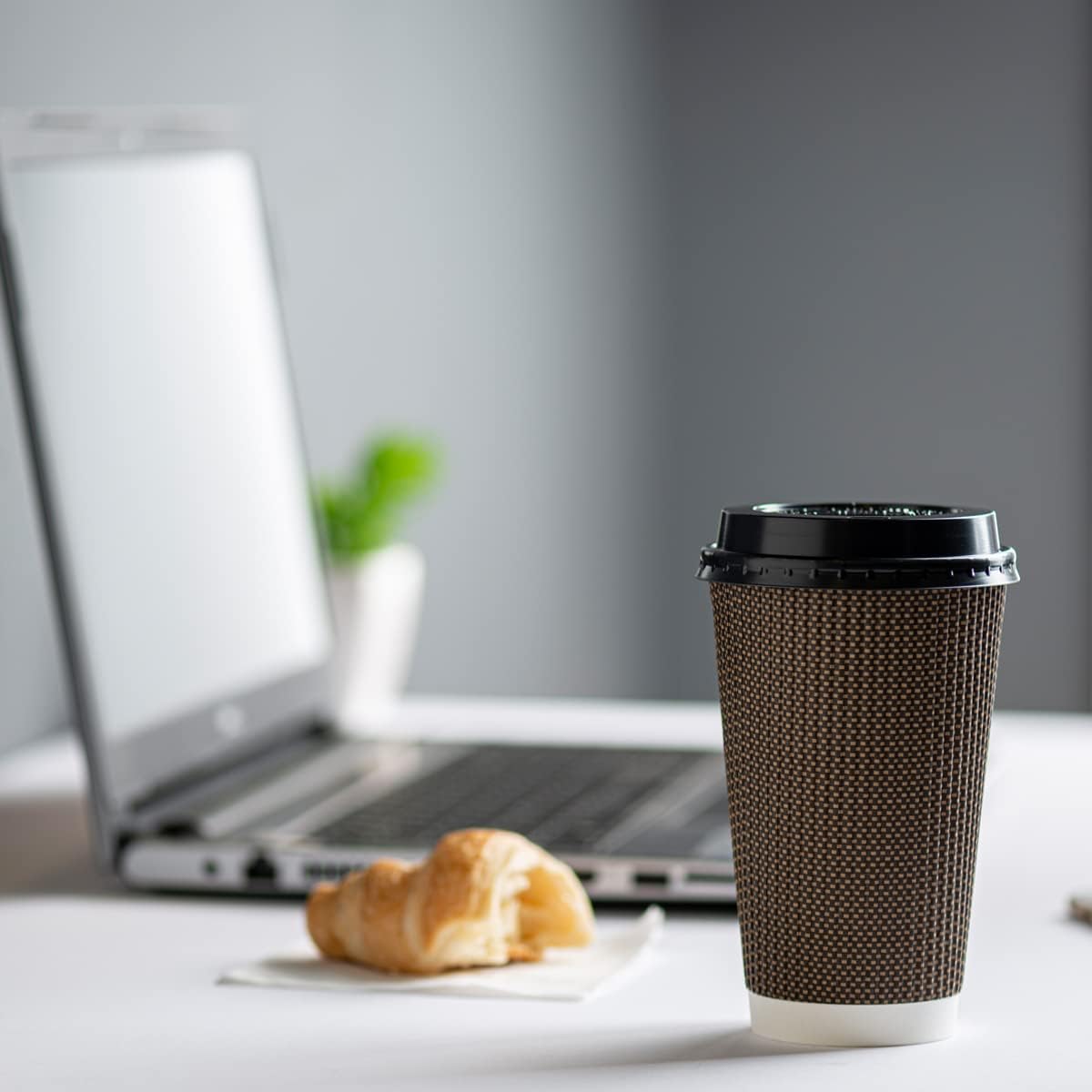 Coffee Cup Dome Lids for 10, 12, 16, & 20 oz. [100 Count] Black