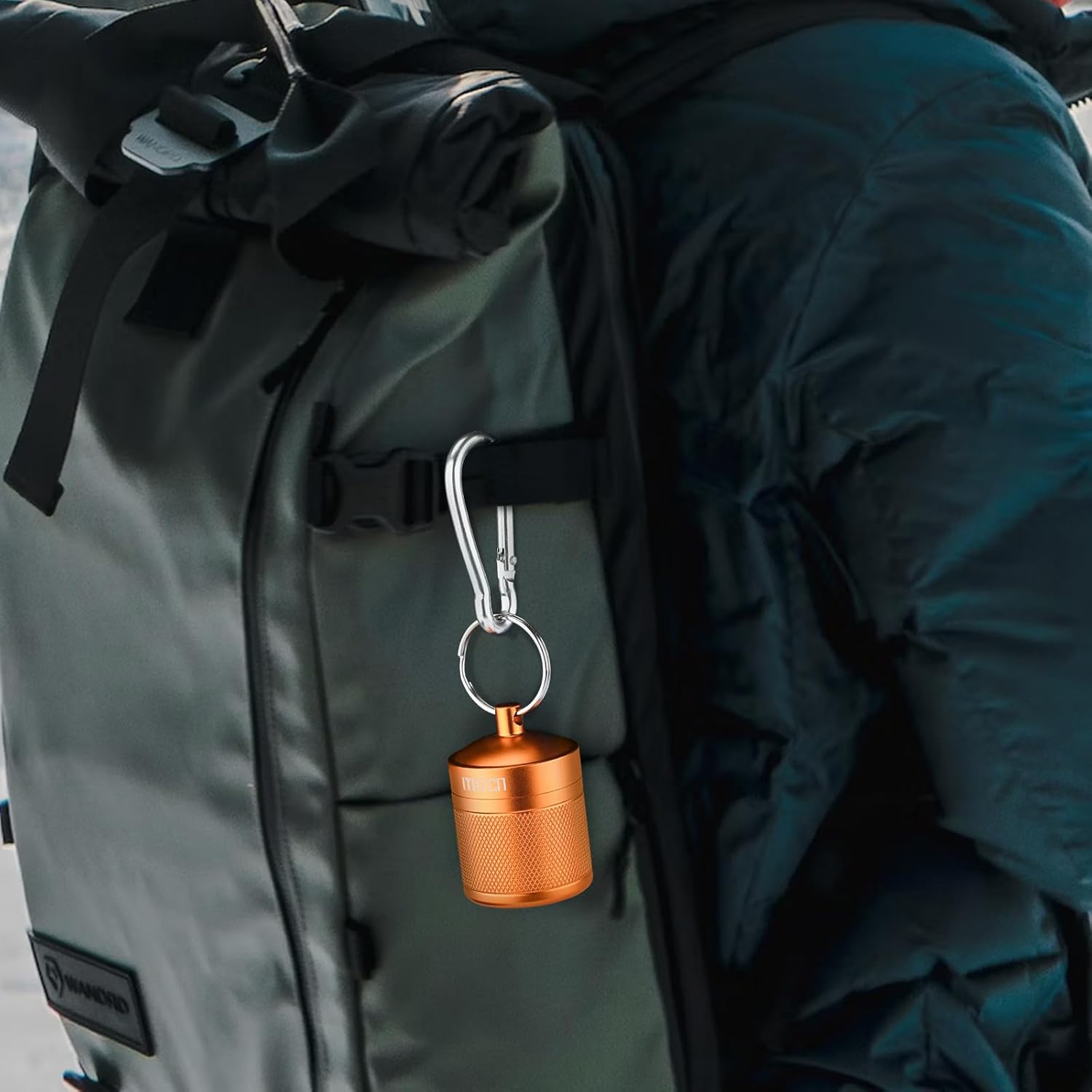 Keychain Pill Holder, Box, Aluminum, Waterproof Container, Pill Organizer for Outdoor Travel Camping, Size: 1.6 x 1.6