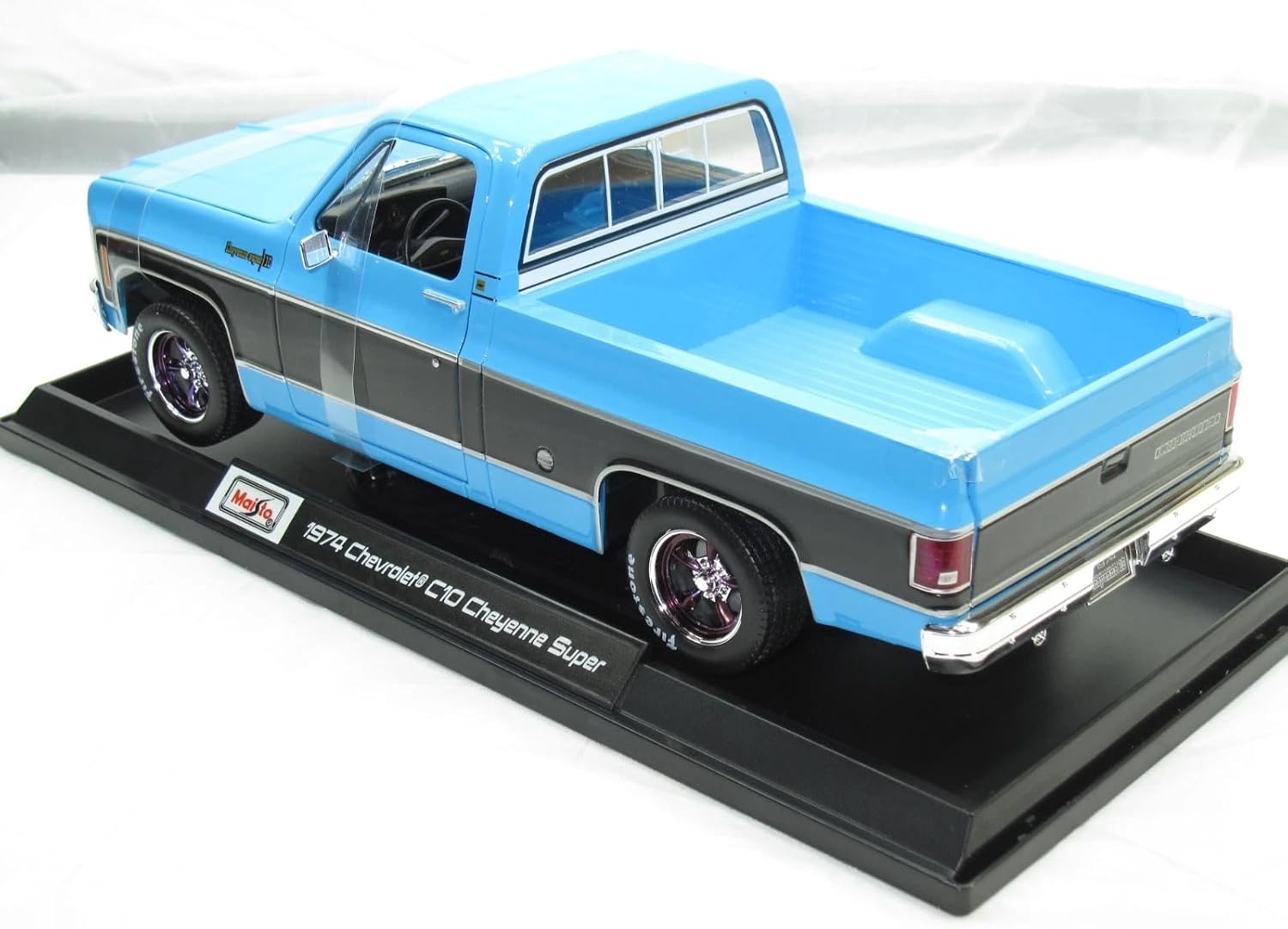 Special Edition 1/18 Scale Die Cast Metal, 1974 Chevy C10 Cheyenne Super