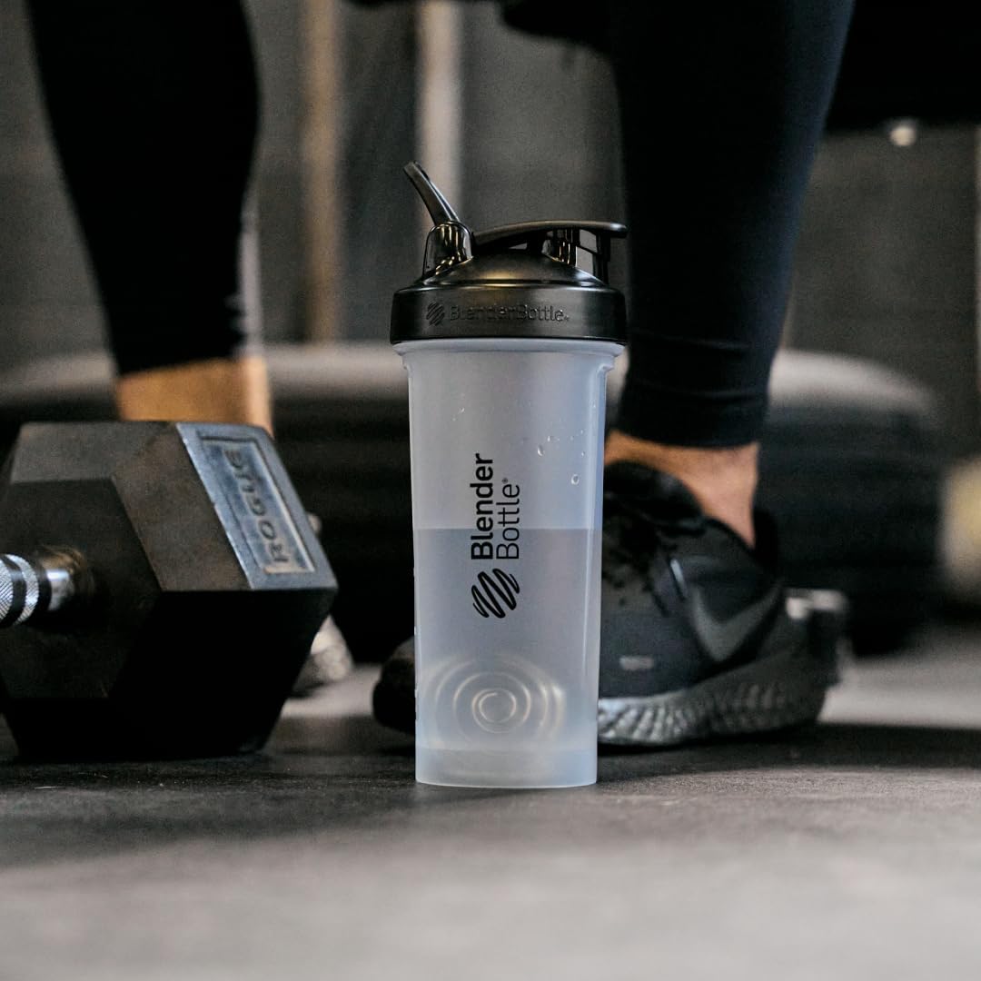 Classic V2 Plastic Shaker Bottle 20 oz Clear/Black