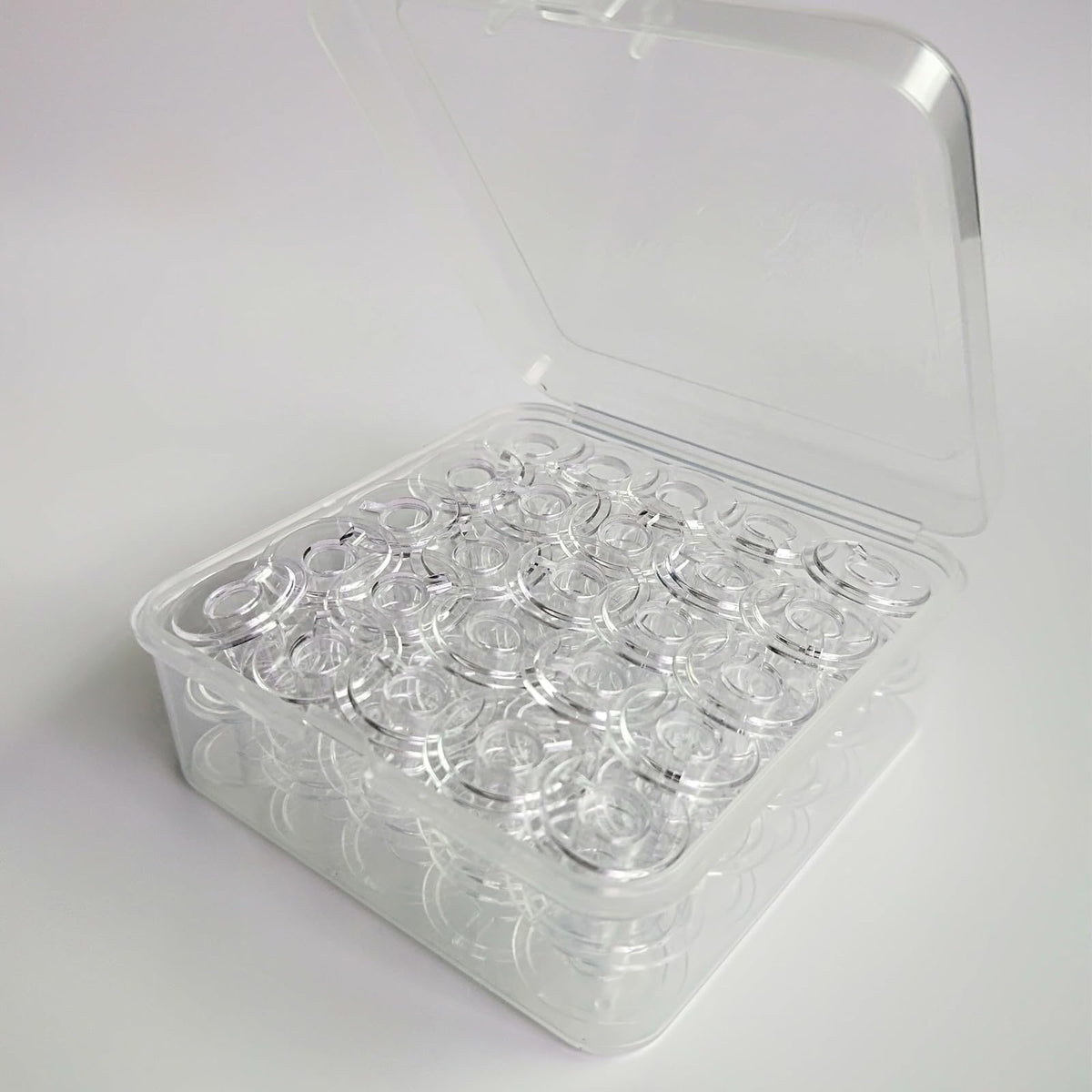 Class 15 Bobbins for Singer Sewing Machines Transparent Plastic Bobbin 50PCS/Box