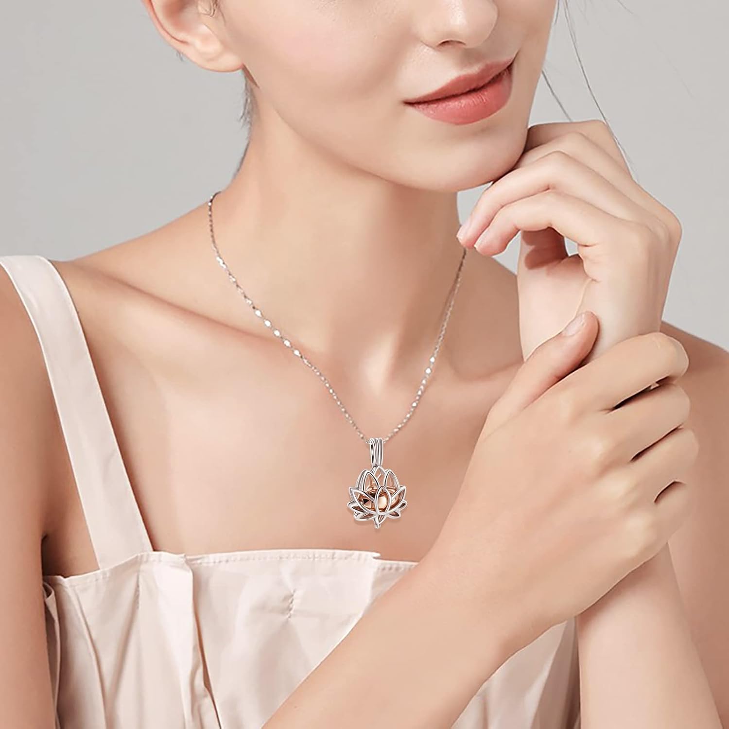 Cremation Jewelry for Ashes - Lotus Flower Ashes Pendant Necklace with Mini Keepsake Urn Memorial Ash Jewelry