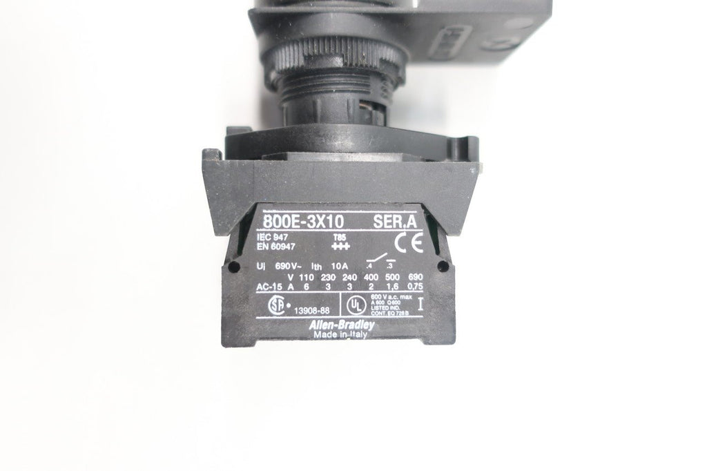 ALLEN BRADLEY 800E-3X10 Yellow 3-Position SELECTOR Switch SER A D608273