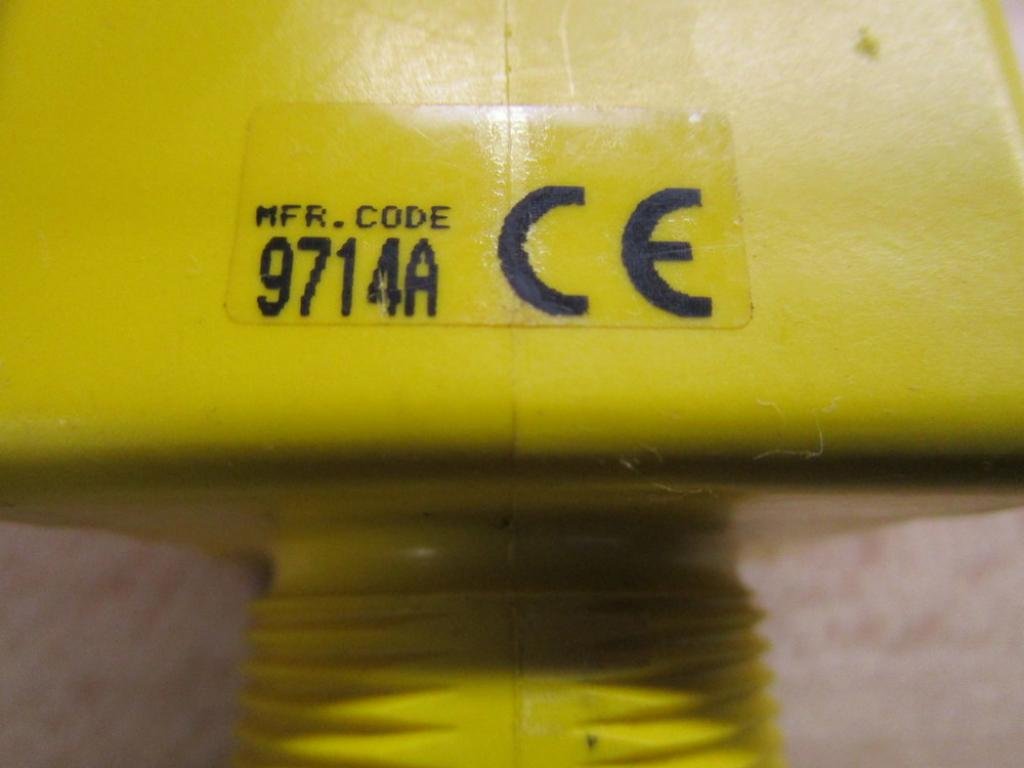 Banner Engineering Q45BB6F Sensor; Bipolar NPN PNP; Fiber Optic Sensing Mode; Photoelectric; LED; Barrel