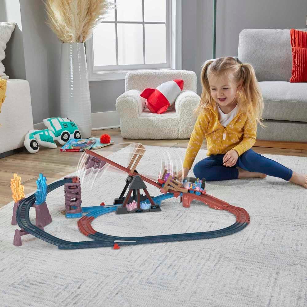 Thomas & Friends Motorized Toy Train Set Crystal Caves Adventure with Thomas, Tipping Bridge & 8 Ft of Track for