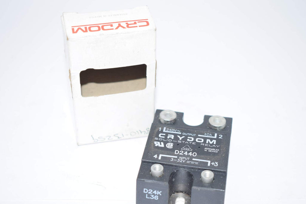 CRYDOM D2440 240 V Output, Solid State Relay, 3-32 V Input, 40 A