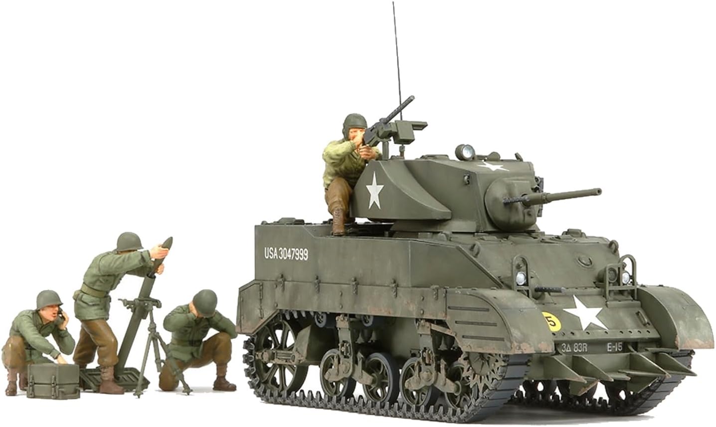 35313 1/35 US Light Tank M5A1 Plastic Model Kit