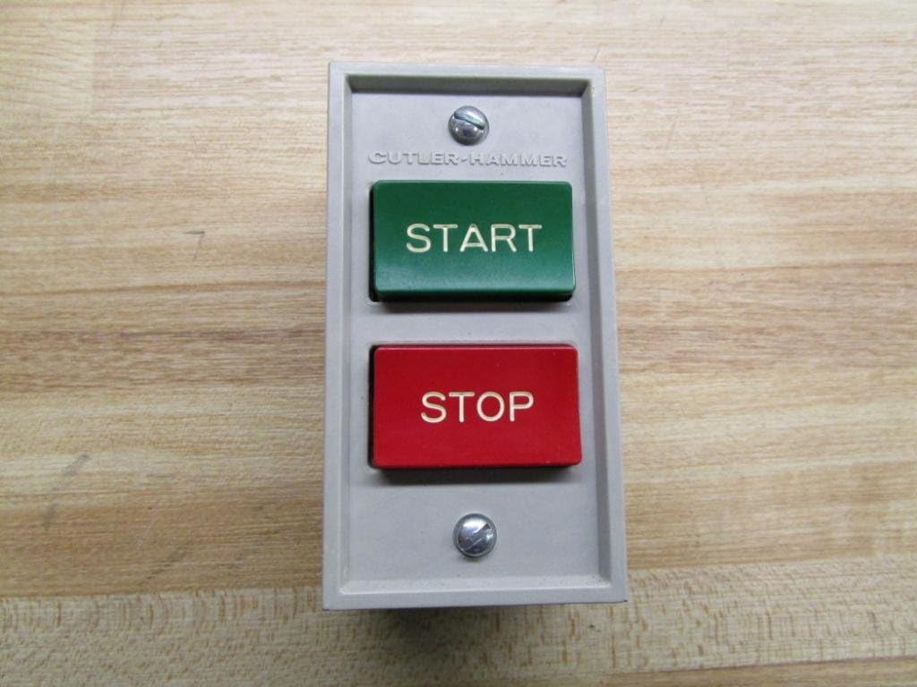 Cutler Hammer 10250H5200 Push Button Station