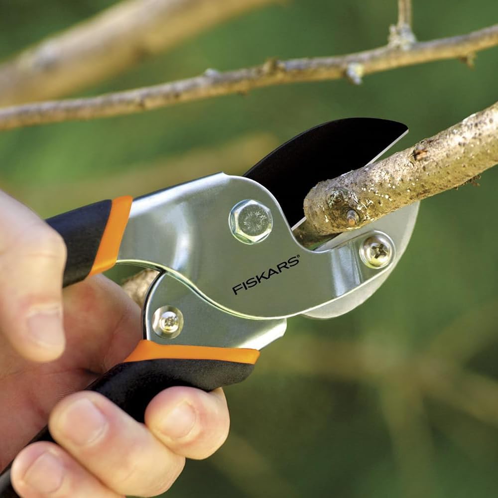 Anvil Pruner, 5/8-Inch Cut Capacity Branch Cutter with Power-Lever Technology That Provides More Cutting Power, Best