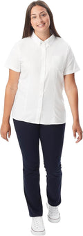 Women's Junior's Fitted Wrinkle-Resistant Oxford Shirt with Short Sleeves