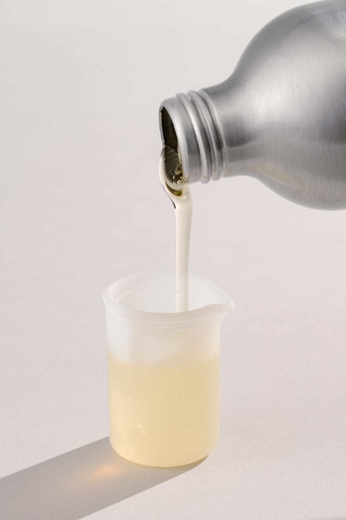Reusable Silicone Measuring Beaker | Up tp 16 mL | Washable