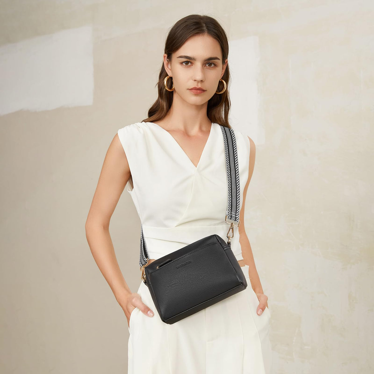 Small Crossbody Bag for Women with Multiple Pockets