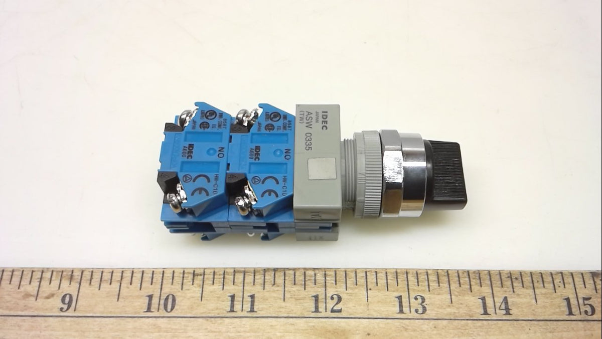 IDEC ASW3320 2 Normally Open Contacts, 2 Way Spring Return from Left and Right, 22 MM Diameter, 3 Position, KNOB Operator, SELECTOR Switch, TW Series