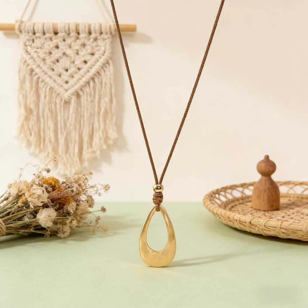Boho Hollow Teardrop Necklace for Women Gold Waterdrop Pendant Necklace Geometric Hollow Square Statement Necklace