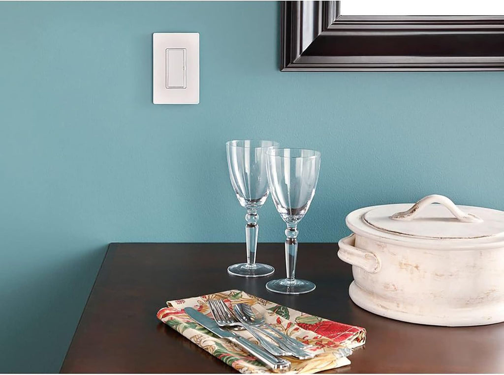 Lutron Claro Light Switch Cover Plate, 1 Gang Wallplate, Satin