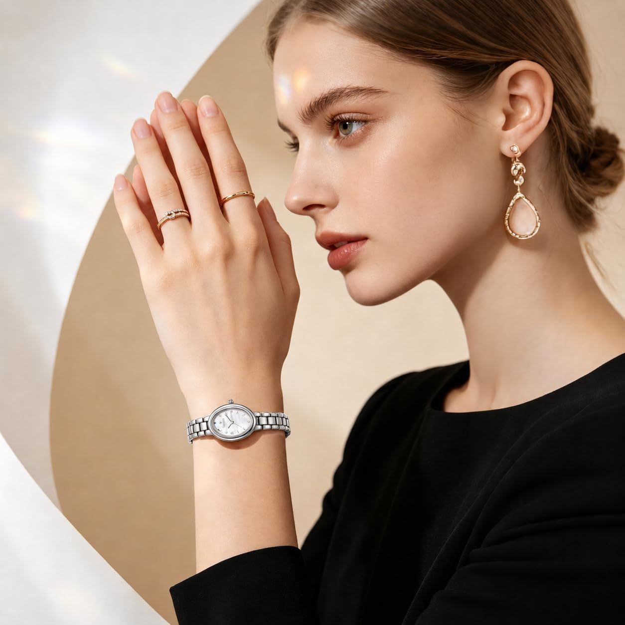 Women’s Oval Bracelet Watch Stainless Steel Easy Read Dial | Stainless steel bracelet, oval easy-read dial, 21mm