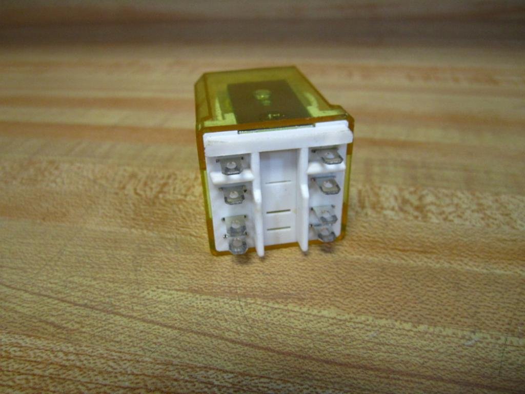 Idec Relay, Dpdt, 120Vac, 30Vdc, 10A - RR2BA-UDC12V