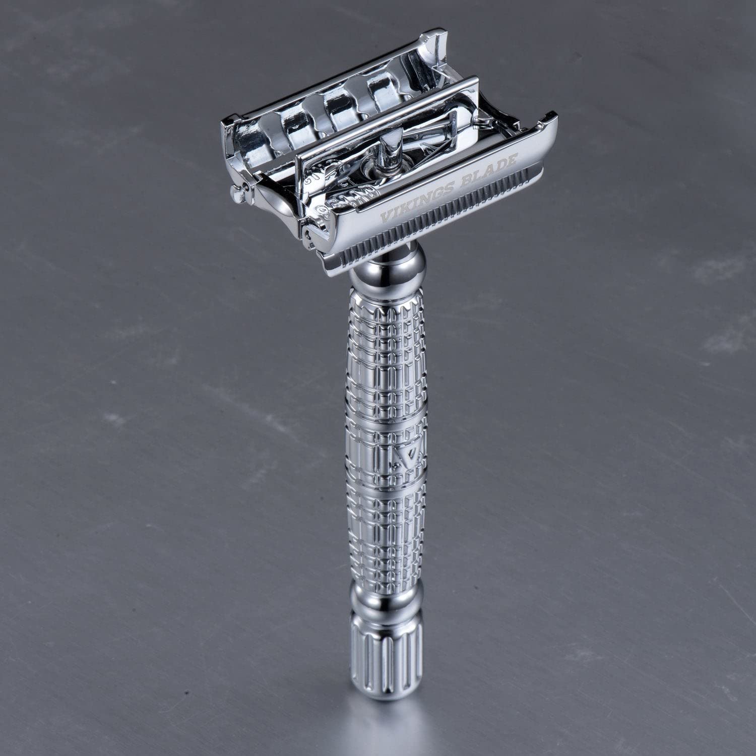 Double Edge Safety Razor for Men + 5 Swedish Steel Blades + Luxury Case. Long Handle. Smooth, Reusable, Eco-Friendly