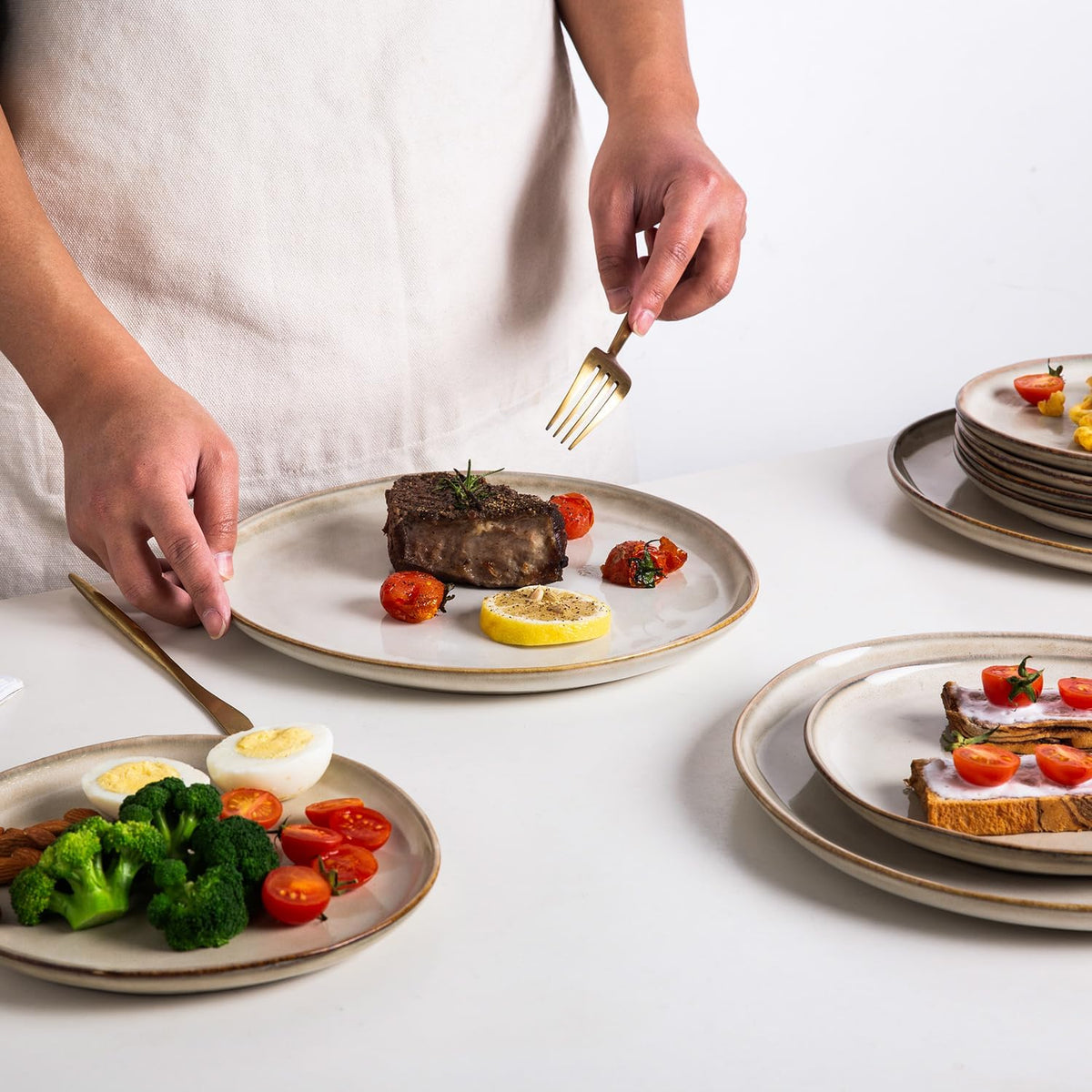 Ceramic Dinner Plates Set of 6, 10.5 Inch Stoneware Plates Set
