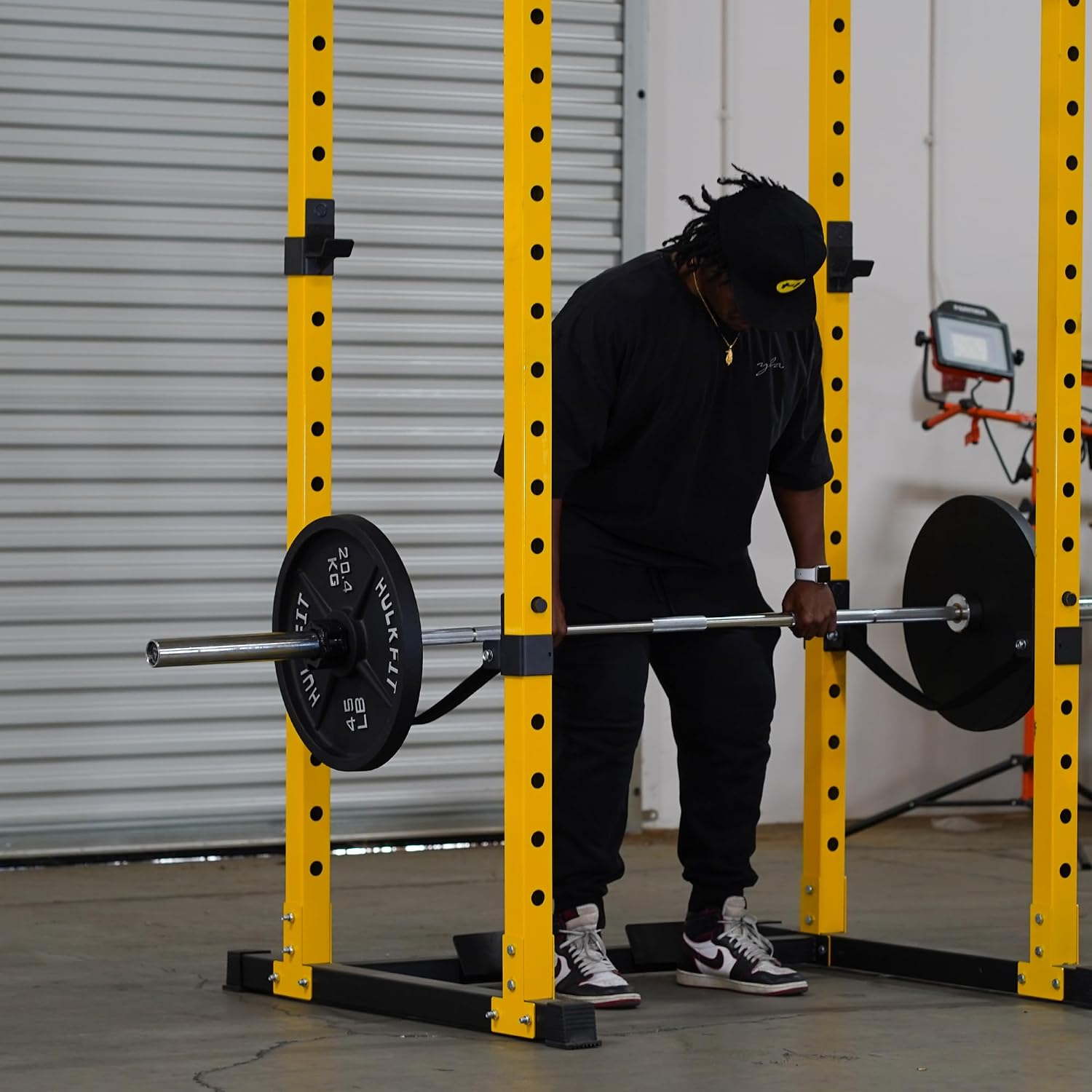 Power Rack, Multi-Function Squat Rack with LAT Pull Down, Power Cage with Pulley System, Strength Training Home Gym