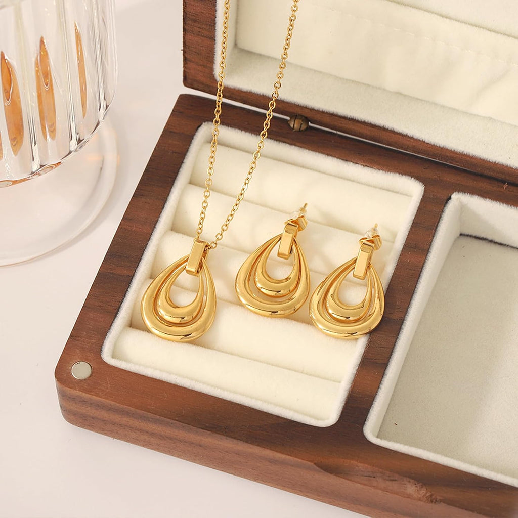 Chunky Gold Teardrop Pendant Necklace for Women, Trendy Statement Geometric Droplet Adjustable Chain Necklaces Prom