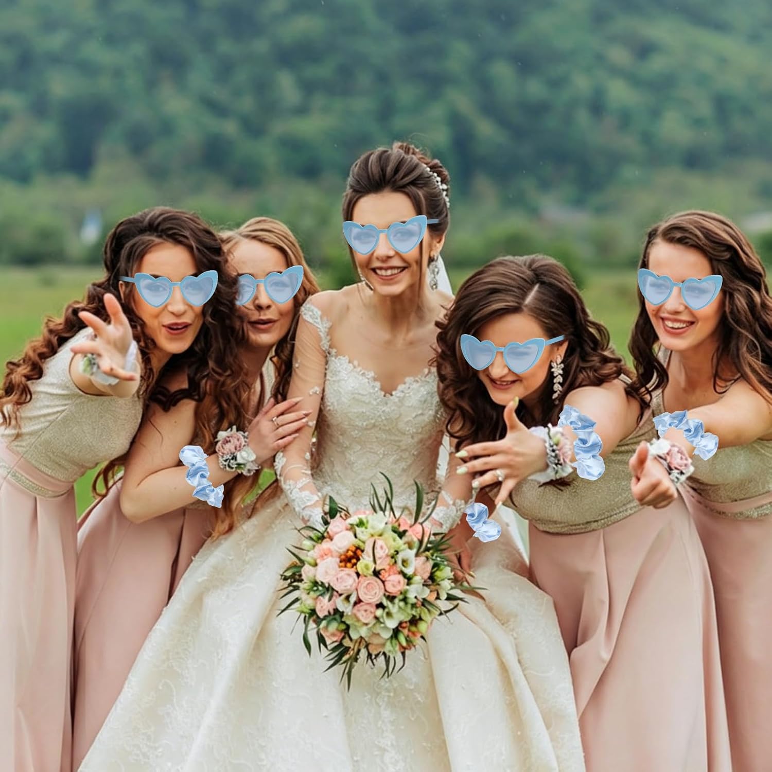 4PCS Bridesmaid Proposal Gift Set Heart Sunglasses Pearl Hair Claw Clip Satin Hair Scrunchies Bridesmaid Spa Headband