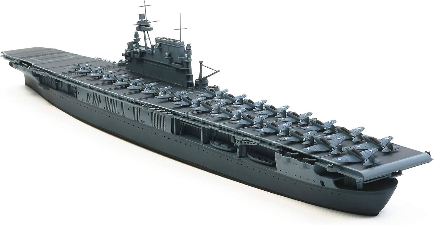 31712 1/700 US Aircraft Carrier Yorktown Plastic Model Kit