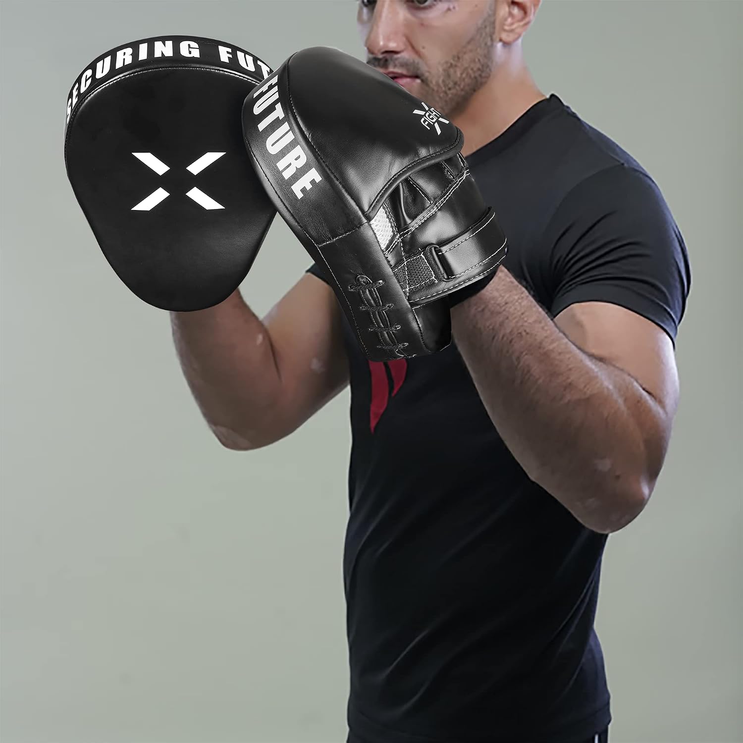 Punching Mitts for Boxing Leather Curved Punch Mitts Men & Women MMA Training Equipment Muay Thai Sparring Training