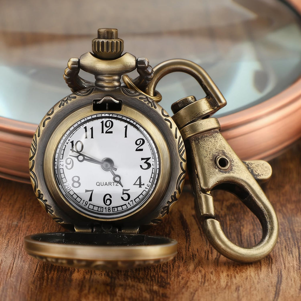 Star Hollow Design Men's Quartz Pocket Watch, Vintage Souvenir Gift Keychain and Chain Dual-Use Pocket Watch