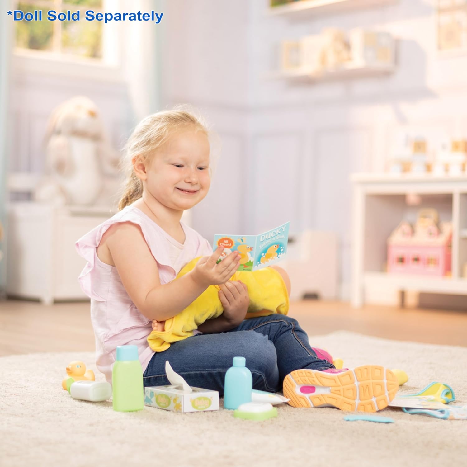 Melissa & Doug Mine to Love Changing & Bathtime Play Set for Dolls – Diapers, Pretend Shampoo,Wipes, Towel, More (19