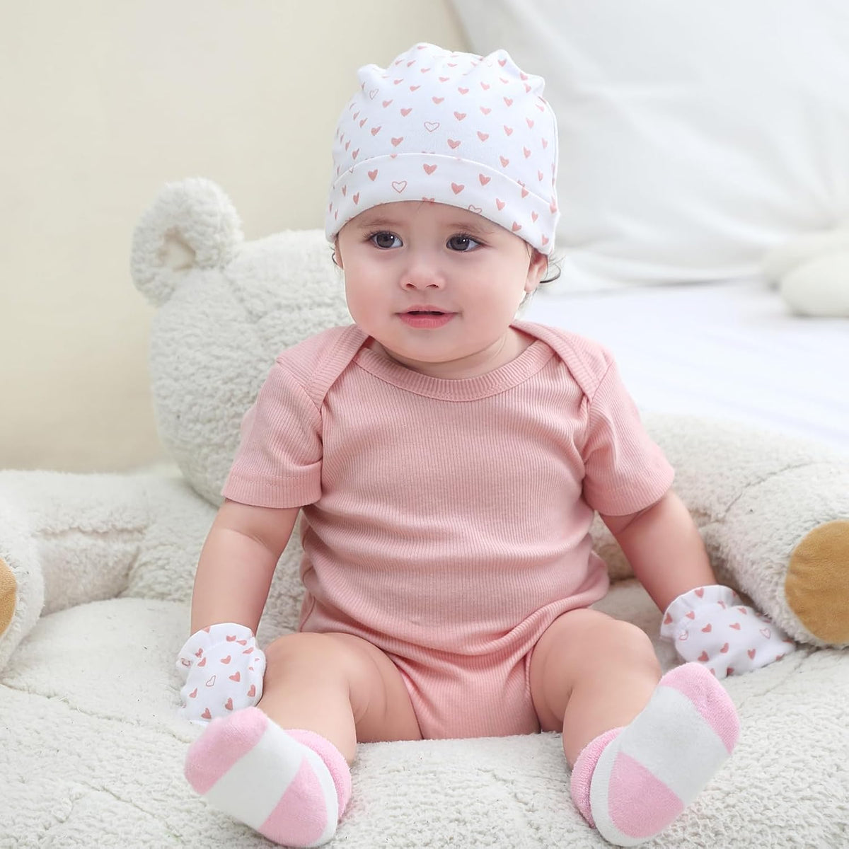 Newborn Baby Hats Mittens and Socks Set Cotton Beanie 0-6 Months