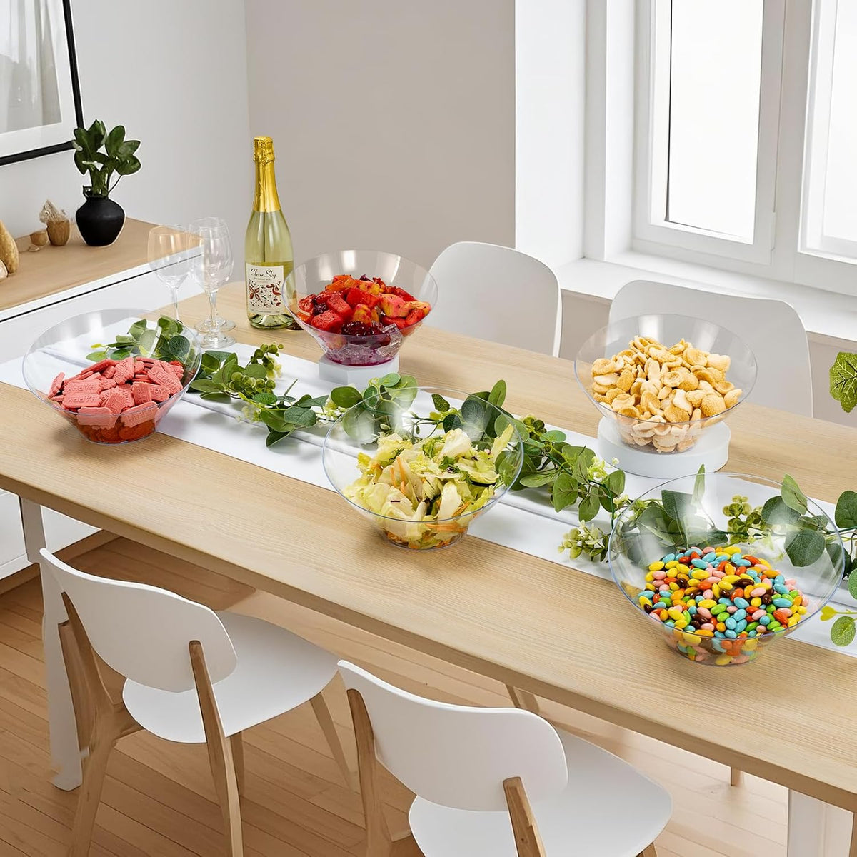 54 Oz Clear Plastic Angled Serving Bowls, 12 Pack