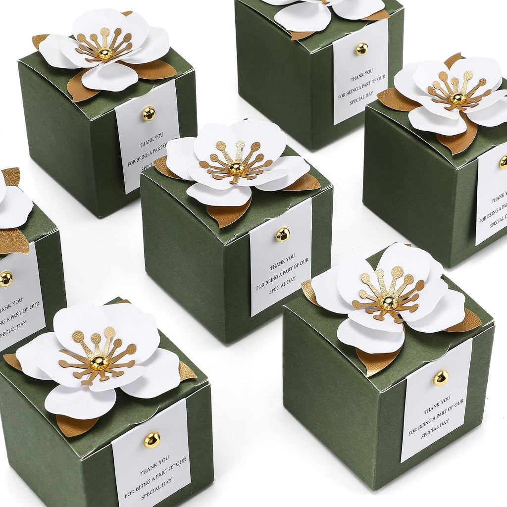 50 Pcs Wedding Favor Boxes with Thanks Card Square Flower Candy Boxes Paper Bridal Gift Box for Guests Wedding Bridal