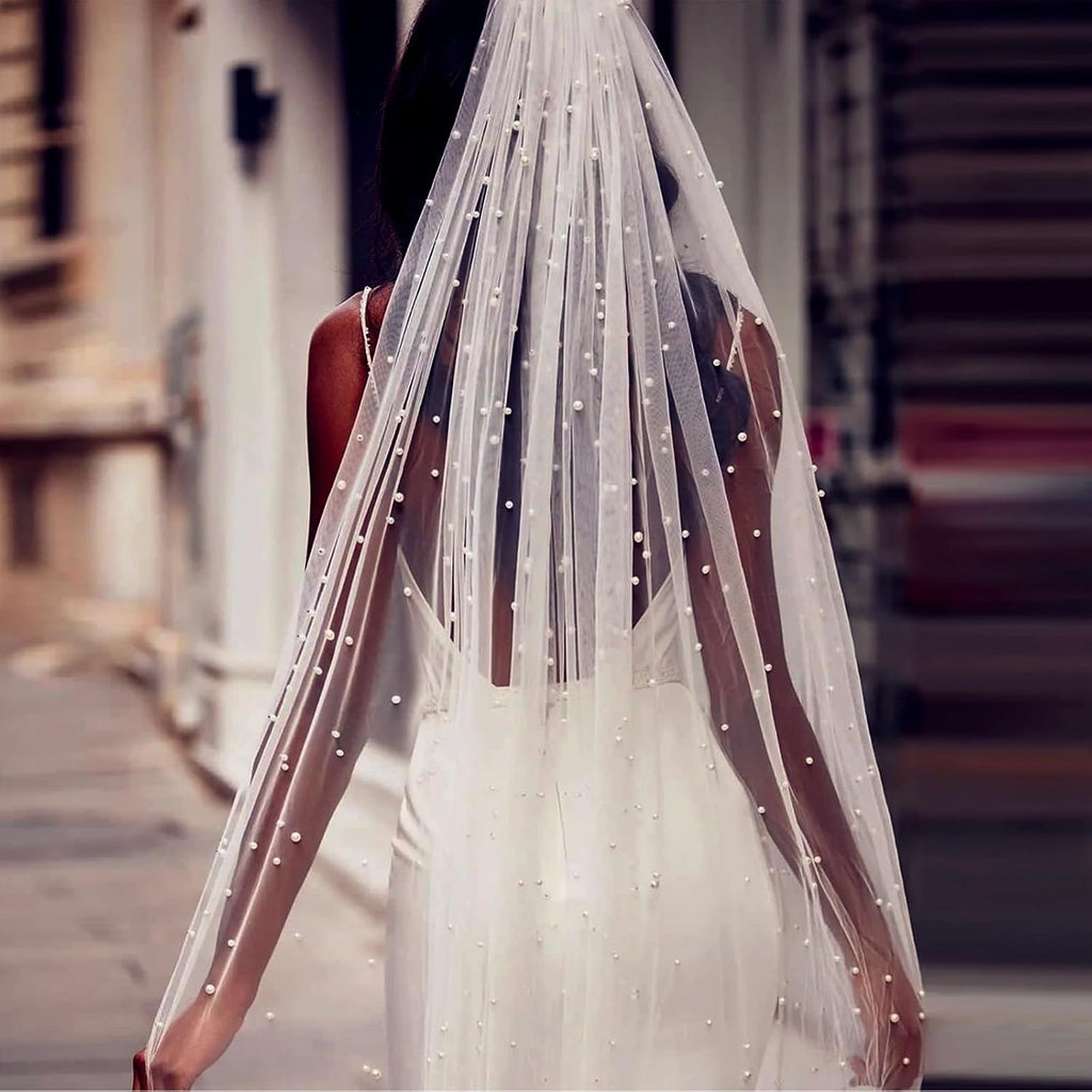 White Pearl Bride Veil Long Bridal Pearl Veils with Hair Comb Wedding Accessories for Women Girls White 1 Tier Long