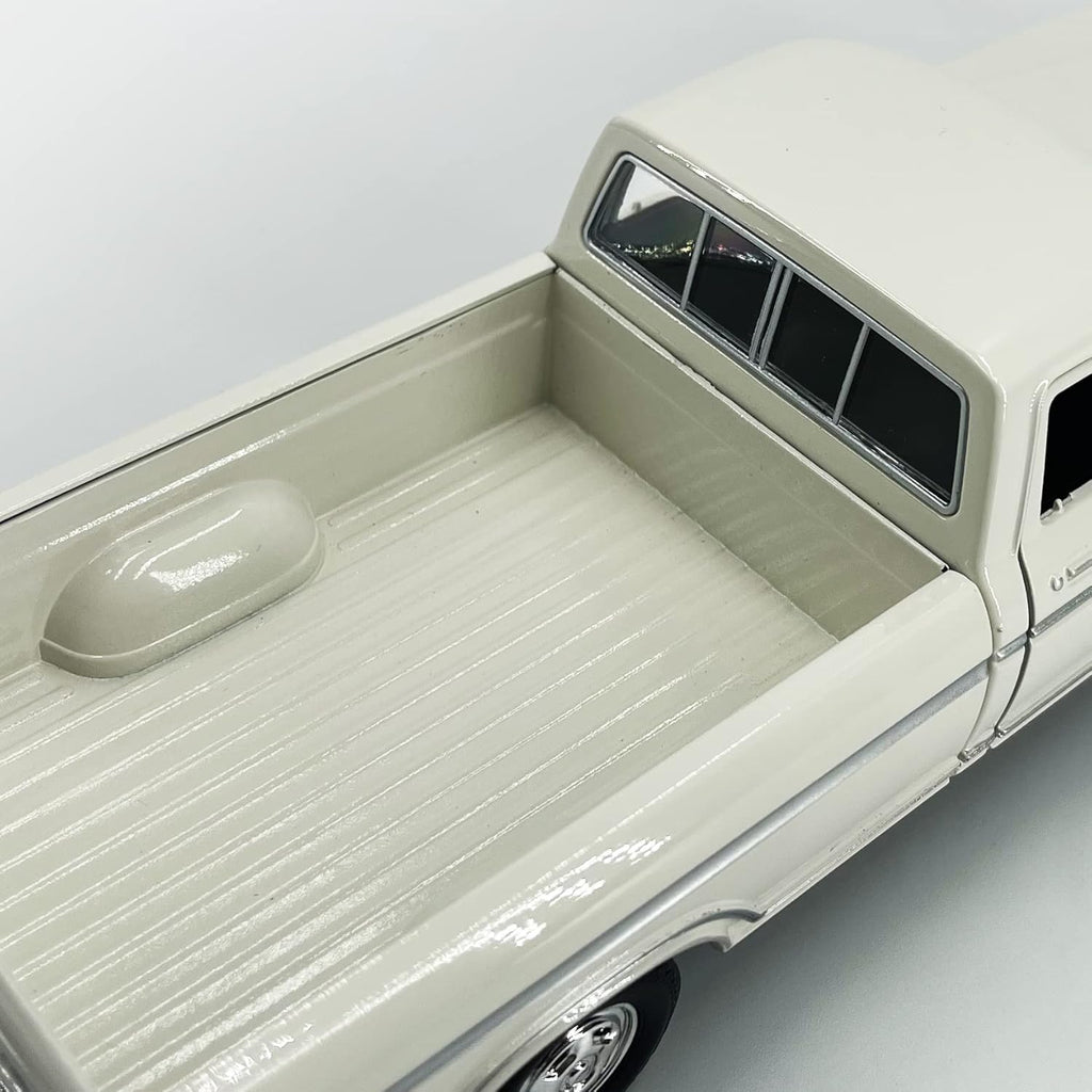 1979 Ford F-150 Pickup Classic F150 Pick Up Truck 1:24 Diecast Collectible Model Car White 79346 All Star Toys Exclusive
