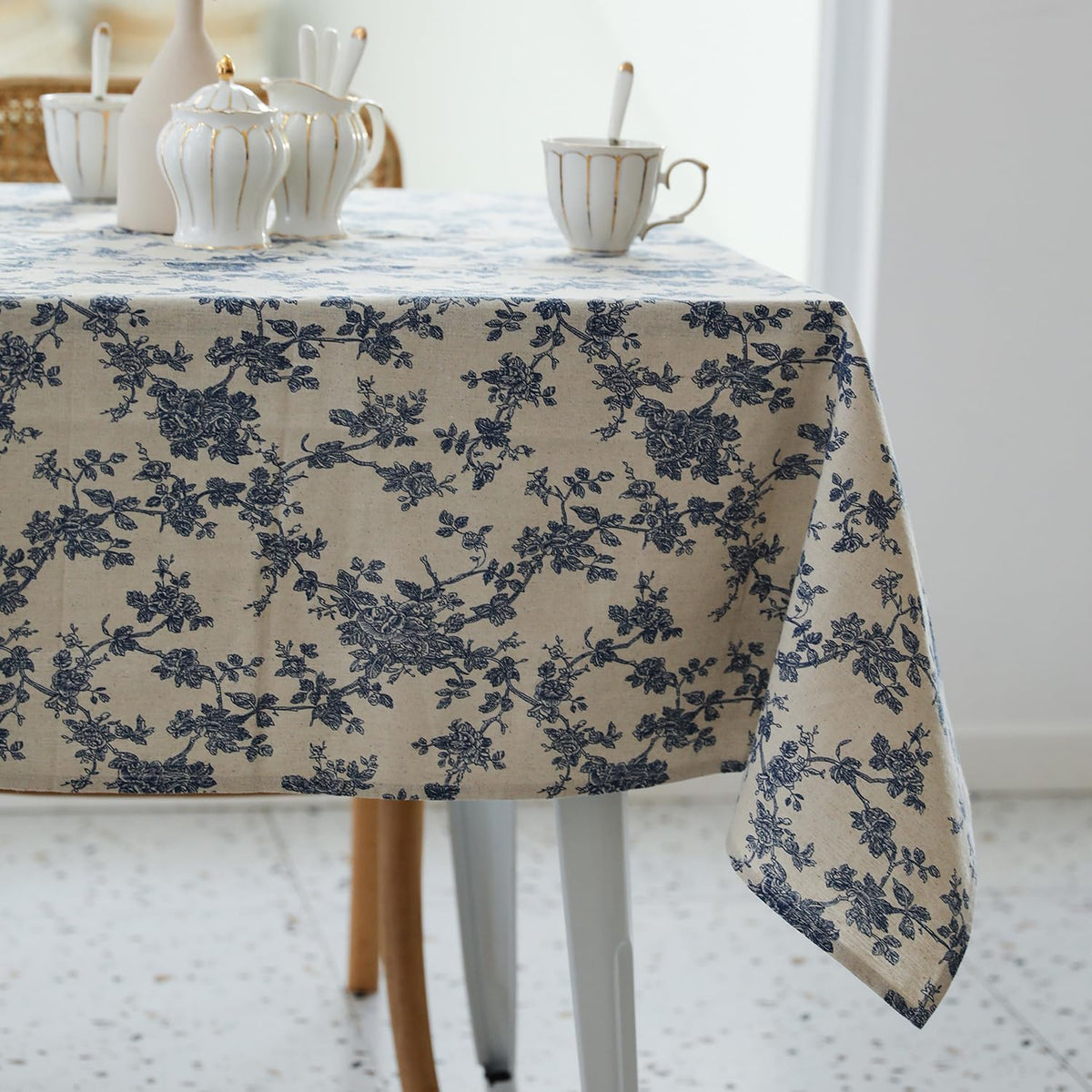 Pastoral Rectangle Table Cloth 100% Polyester Fabric 60 x 120 Inch