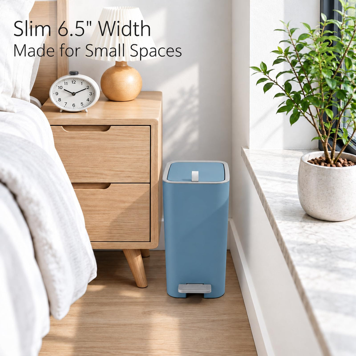 Small Bathroom Trash Can with Lid, 2.1 Gallon Slim Step Trash Can, Blue