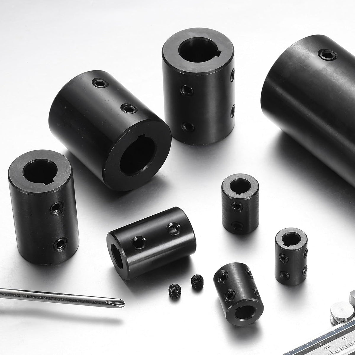 uxcell Shaft Coupling, 1/2" Bore 1" OD 1-1/2" Length Black Oxide Plated ASTM1045 Steel Rigid Coupling for 3D Printers Motor Wheel(4 Set Screws)