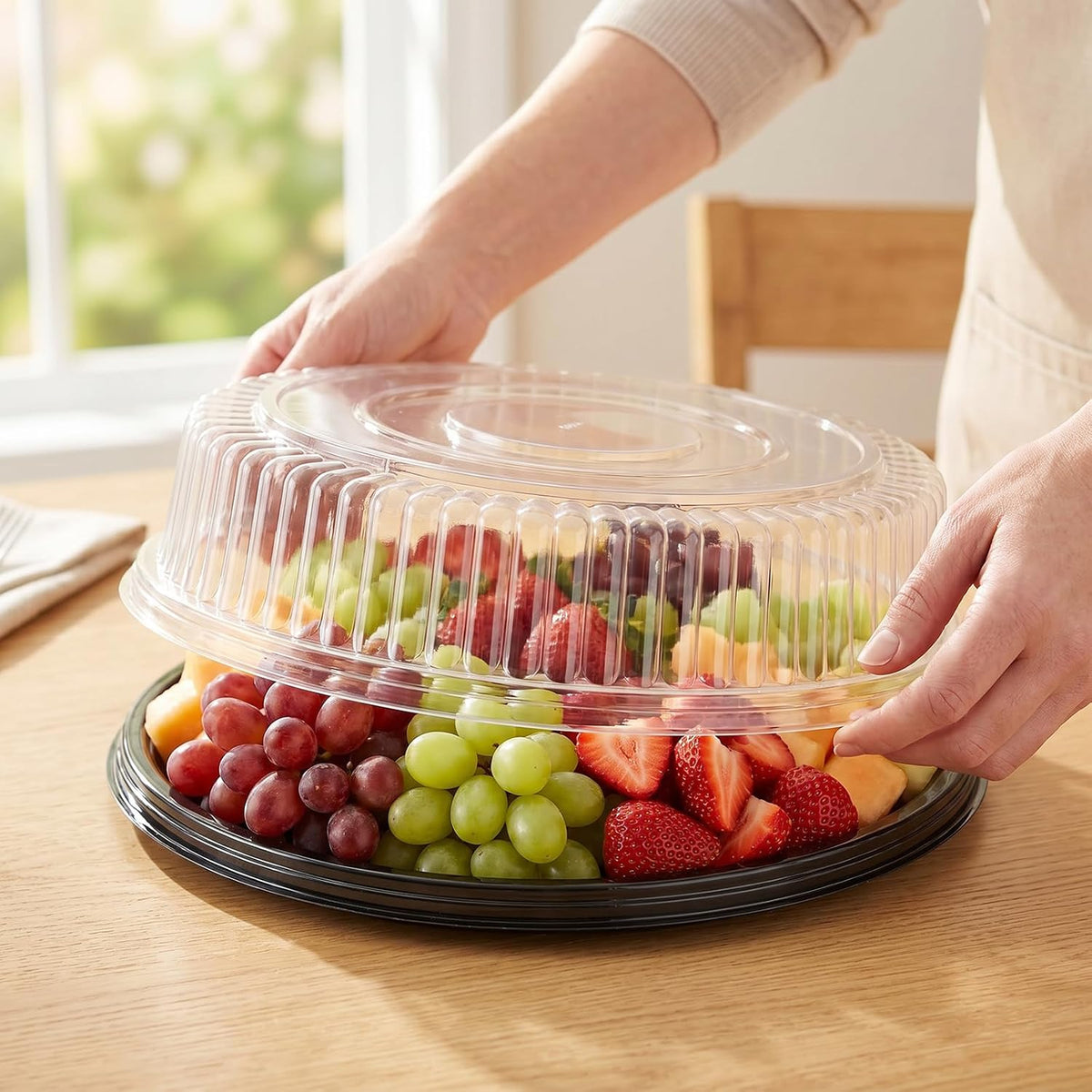 6 Pack 16 inch Plastic Serving Tray with Clear Lid, Heavy Duty Round Large Appetizer Serving Trays Catering Tray