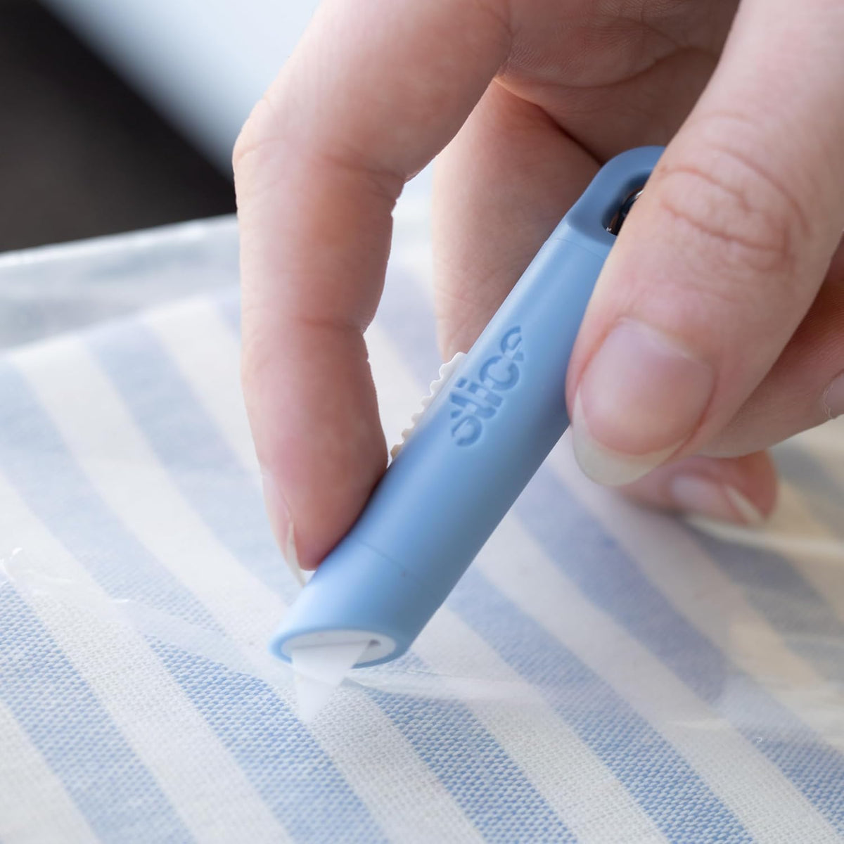 Mini Pen Cutter | Keychain Knife and Box Cutter | Retractable Safety Cutter | Sky