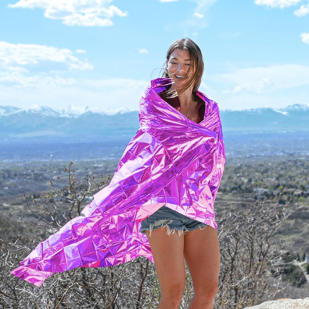 Survival Emergency Mylar Thermal Blankets -Space Blanket Survival kit Camping Blanket Perfect for First Aid