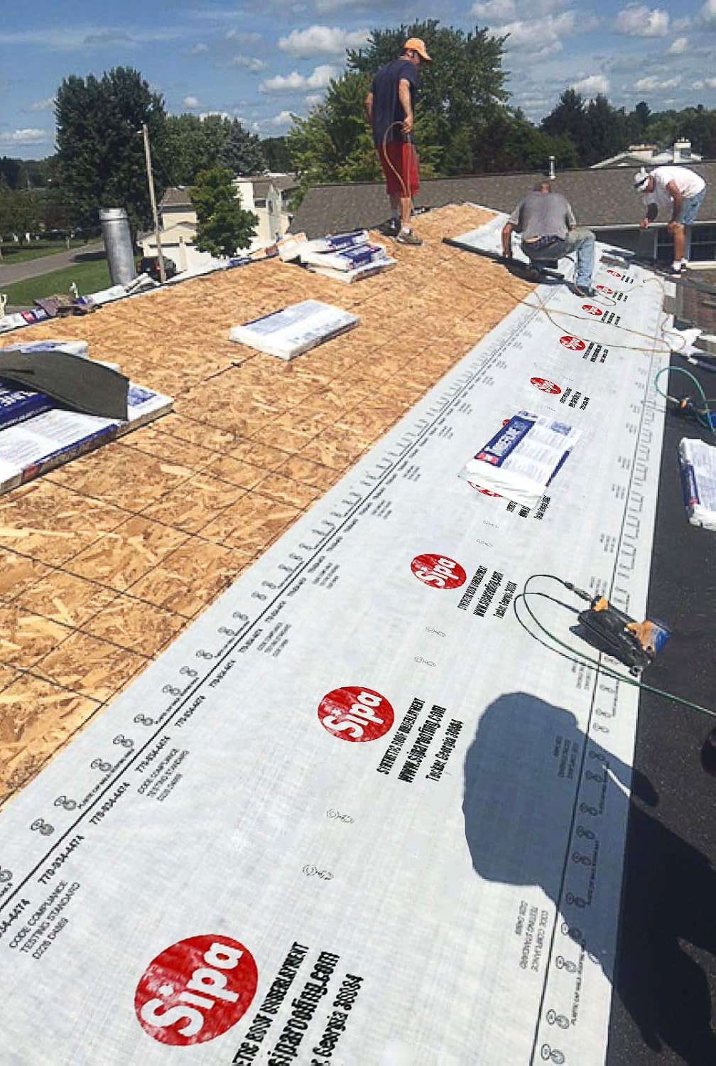 100 GSM Synthetic Waterproof Roof Underlayment 48” x 250' (1)