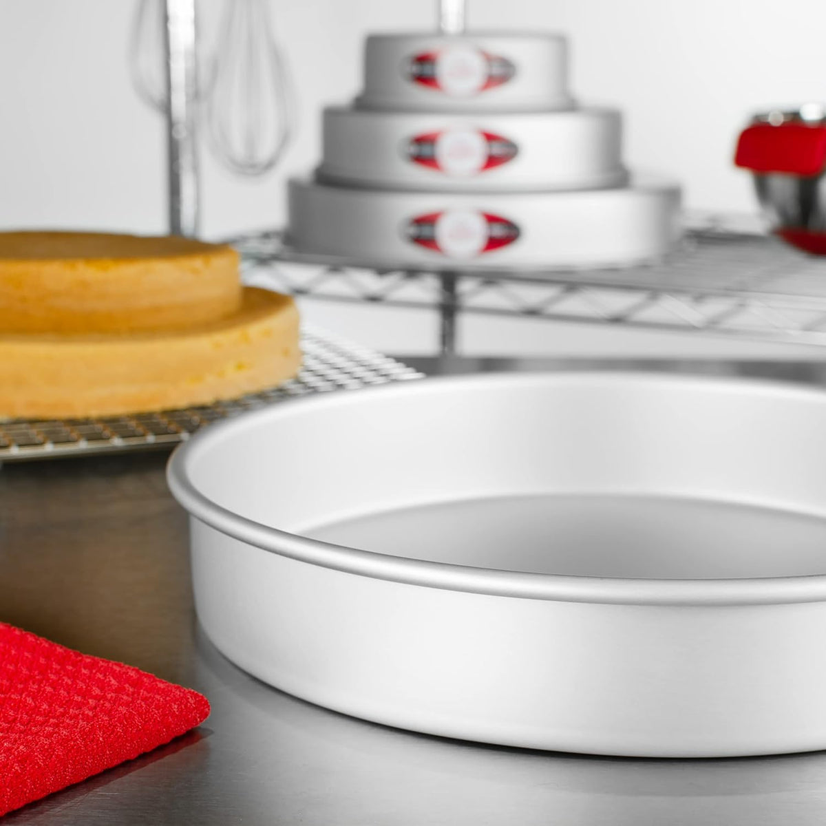 Anodized Aluminum Round Cake Pans, 2 Piece Set, 10 x 2 Inch