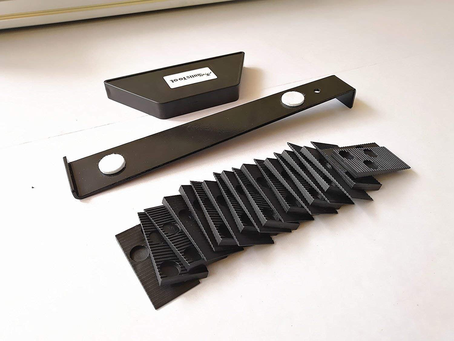 Laminate Wood Flooring Installation Kit; 1x Tapping Block, 1x Pull bar, 30x spacers
